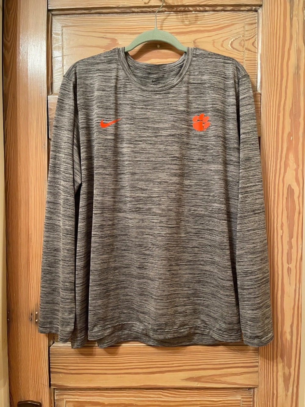 Clemson Tigers Nike Dri-FIT Long Sleeve T Shirt - Team Issue - Men's XL
